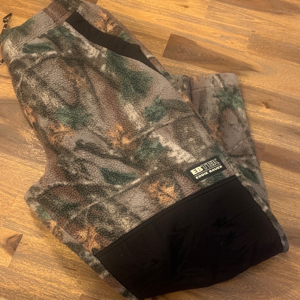 Eddie Bauer ASAP Worldwide pants. Medium.